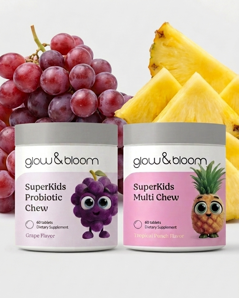 SuperKids Daily Essentials- Kit de suplementos naturales en tabletas masticables para niños: multivitaminas y probióticos